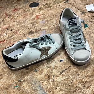 Golden Goose *DUPES* sz9
